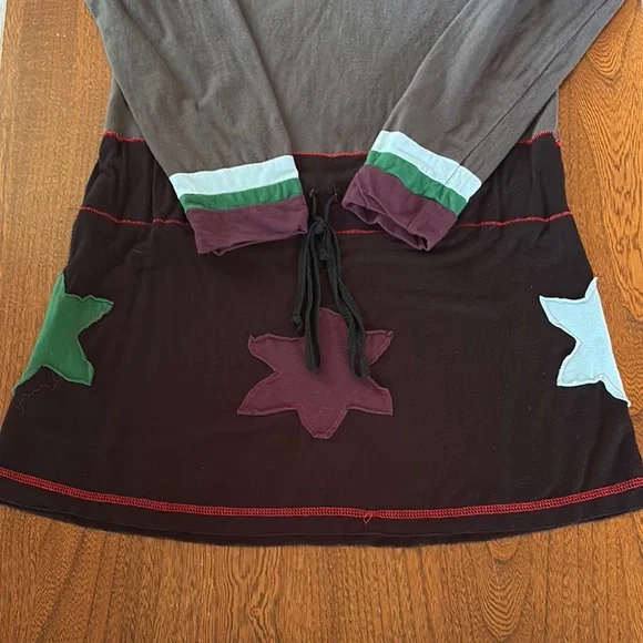 Luna Claire Beautiful Tunic with Cute Stars and Colors medium - Picture 3 of 9